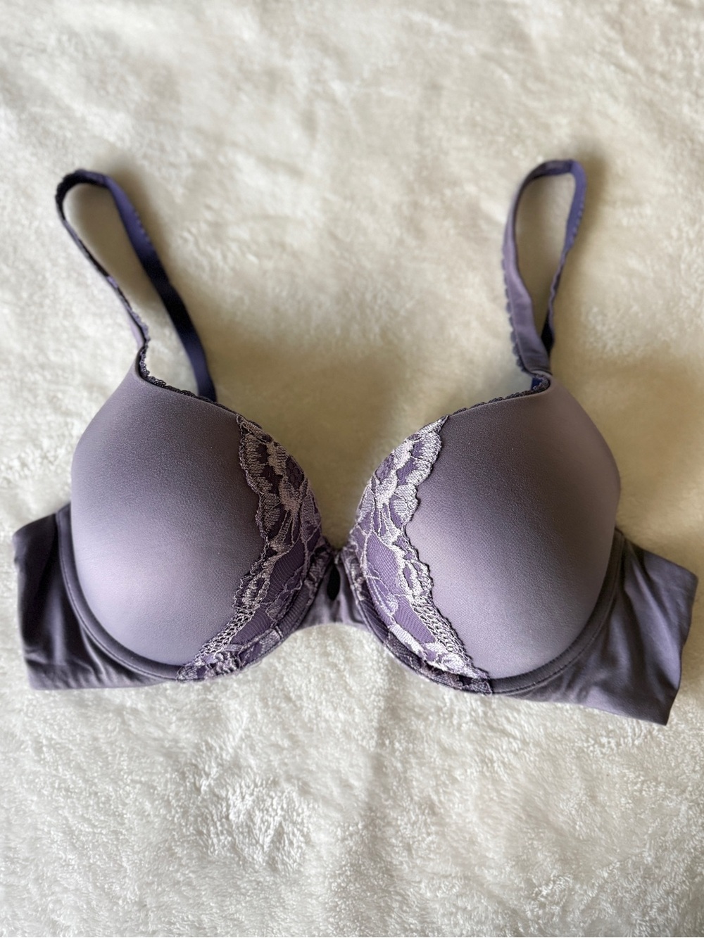 Victoria's Secret Body by Victoria Padded Perfect Coverage Bra Purple Lace 36C